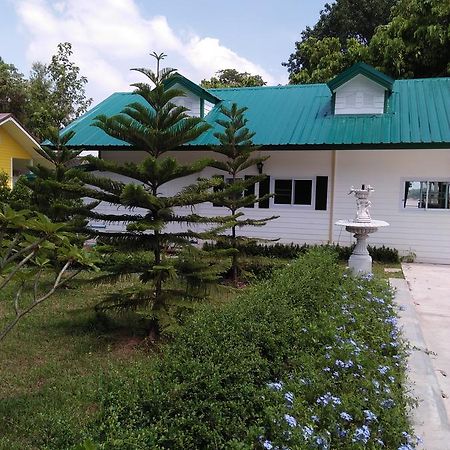 Bo Tree Cottage On The River Mukdahan Zewnętrze zdjęcie