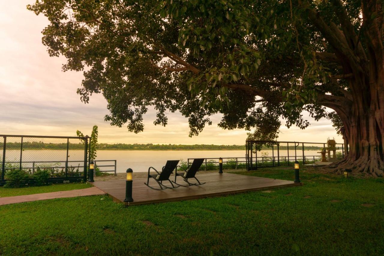 Bo Tree Cottage On The River Mukdahan Zewnętrze zdjęcie