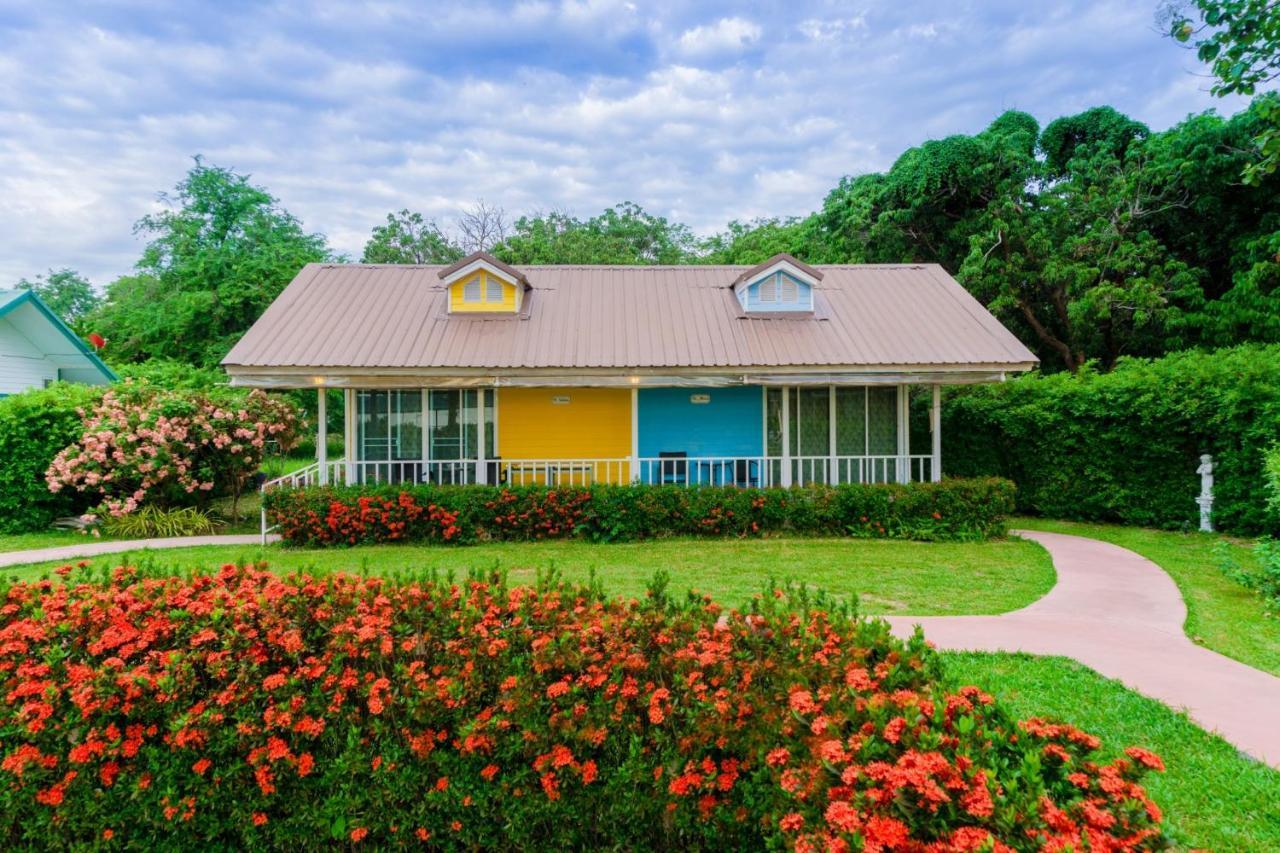 Bo Tree Cottage On The River Mukdahan Zewnętrze zdjęcie
